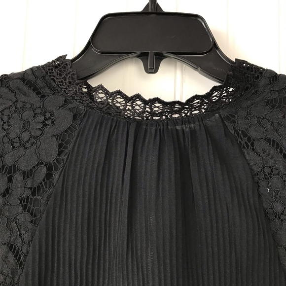 MOLLY BRACKEN High Neck Black Lace Top Sz M - Picture 2 of 12